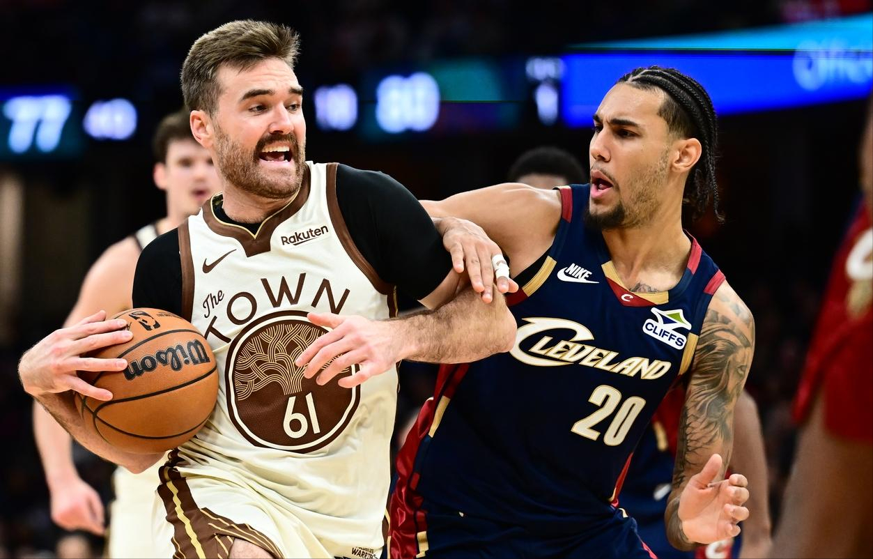 科尔新欢大有来头，不当状元做落选秀，上赛季路人这赛季成大腿