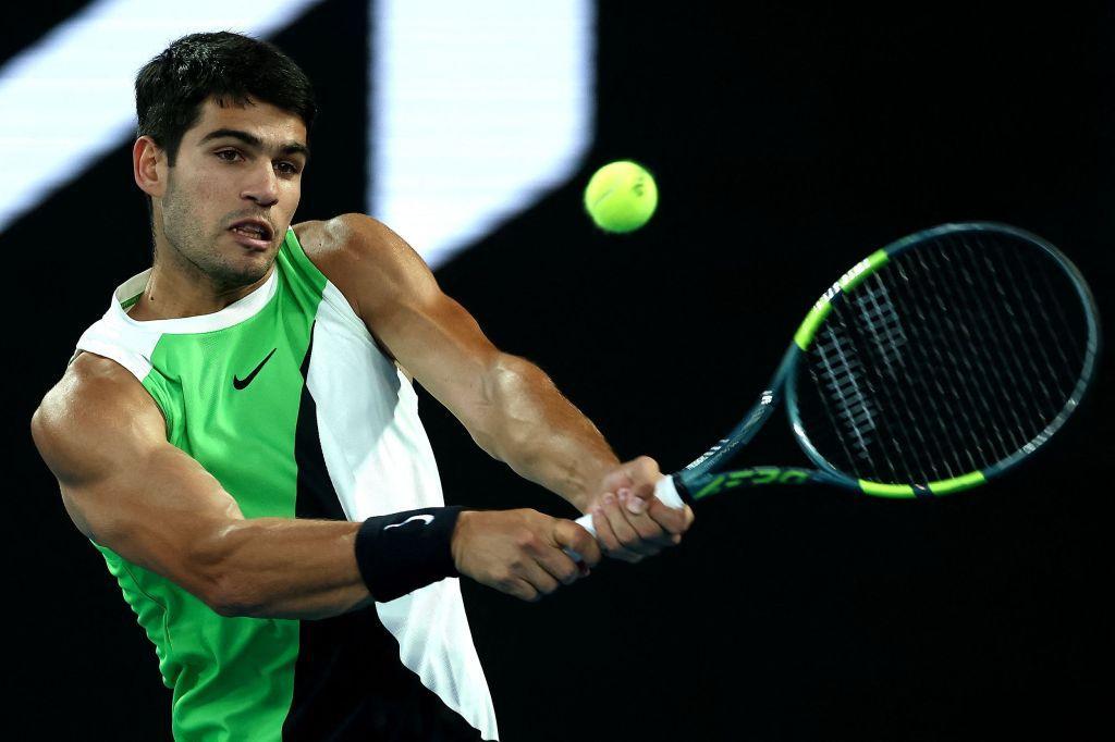 天天盈球-最年轻全满贯！阿尔卡拉斯击败德约科维奇，生涯首度问鼎澳网