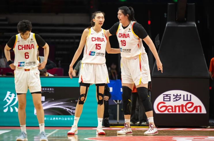 天天盈球即时比分直播-中国女篮vs捷克前瞻：张子宇王思雨率队死磕劲敌 赢球即晋级