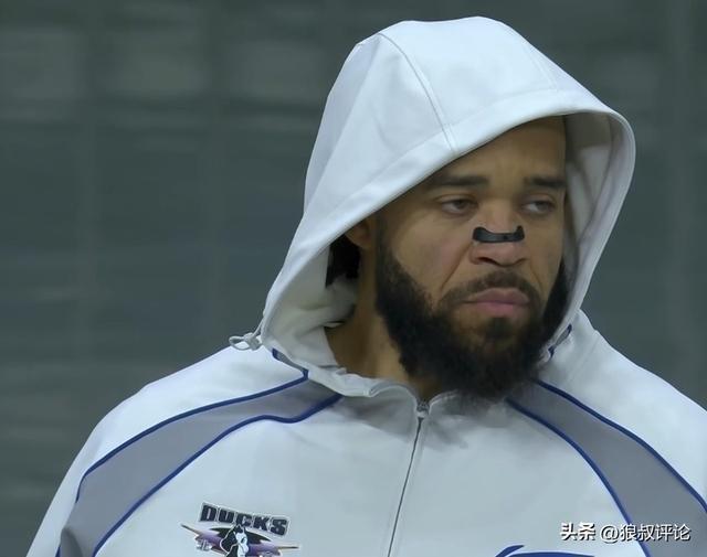 天天盈球-渐入佳境！麦基9中8轰19分7板 举火烧天隔扣陈国豪引关注